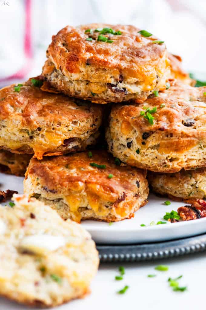 Flaky Bacon Cheddar Buttermilk Biscuits | aberdeenskitchen.com