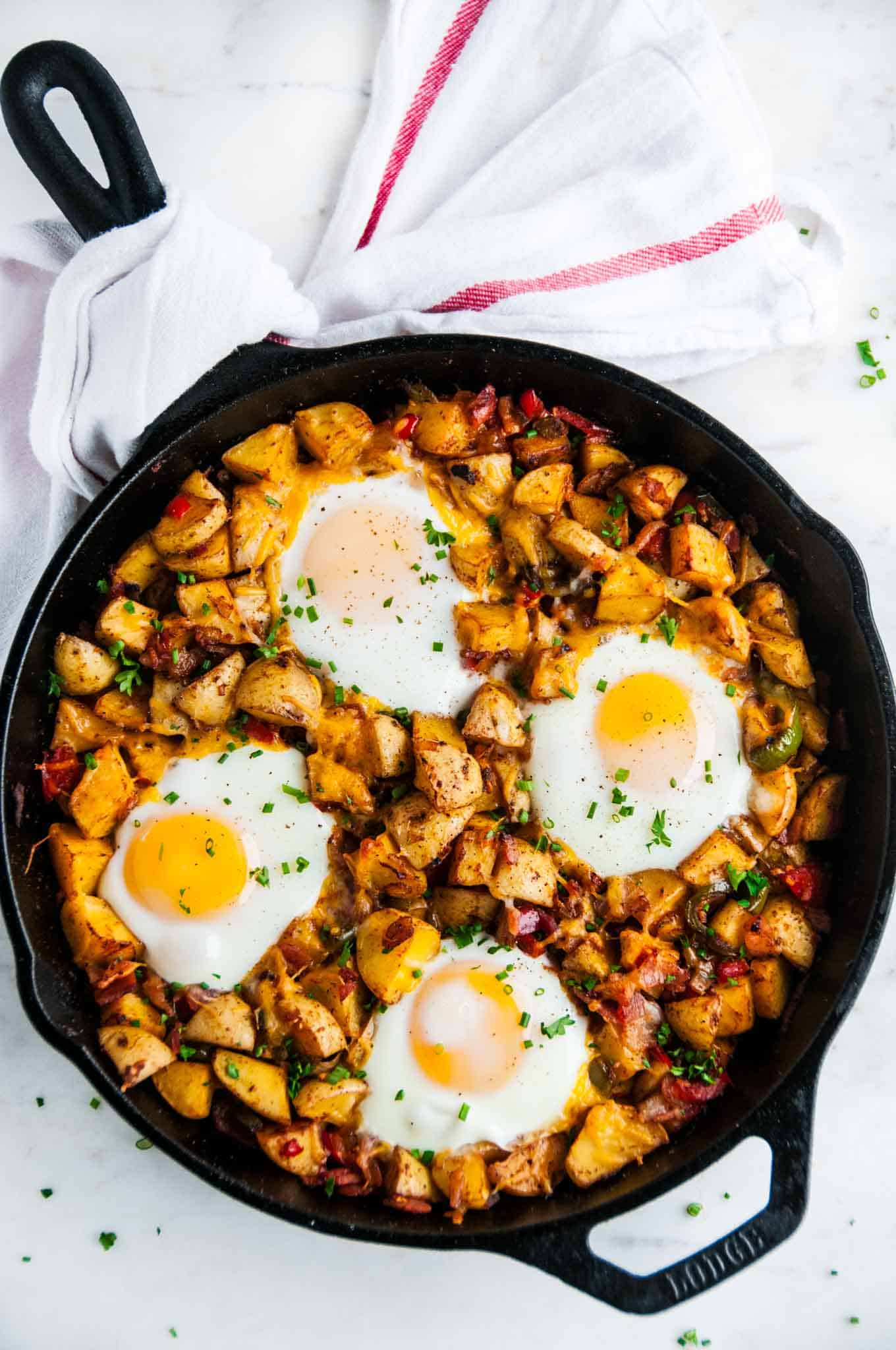 Egg Skillet (With Potatoes!) - Chelsea's Messy Apron