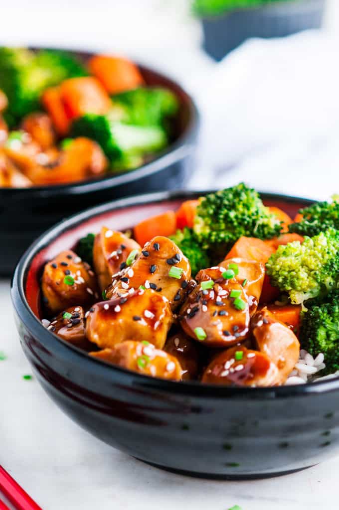 Chicken Teriyaki Bowls with Homemade Sauce Side View