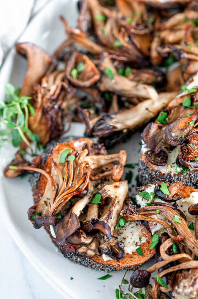 Easy Roasted Herb Mushrooms Aberdeen's Kitchen